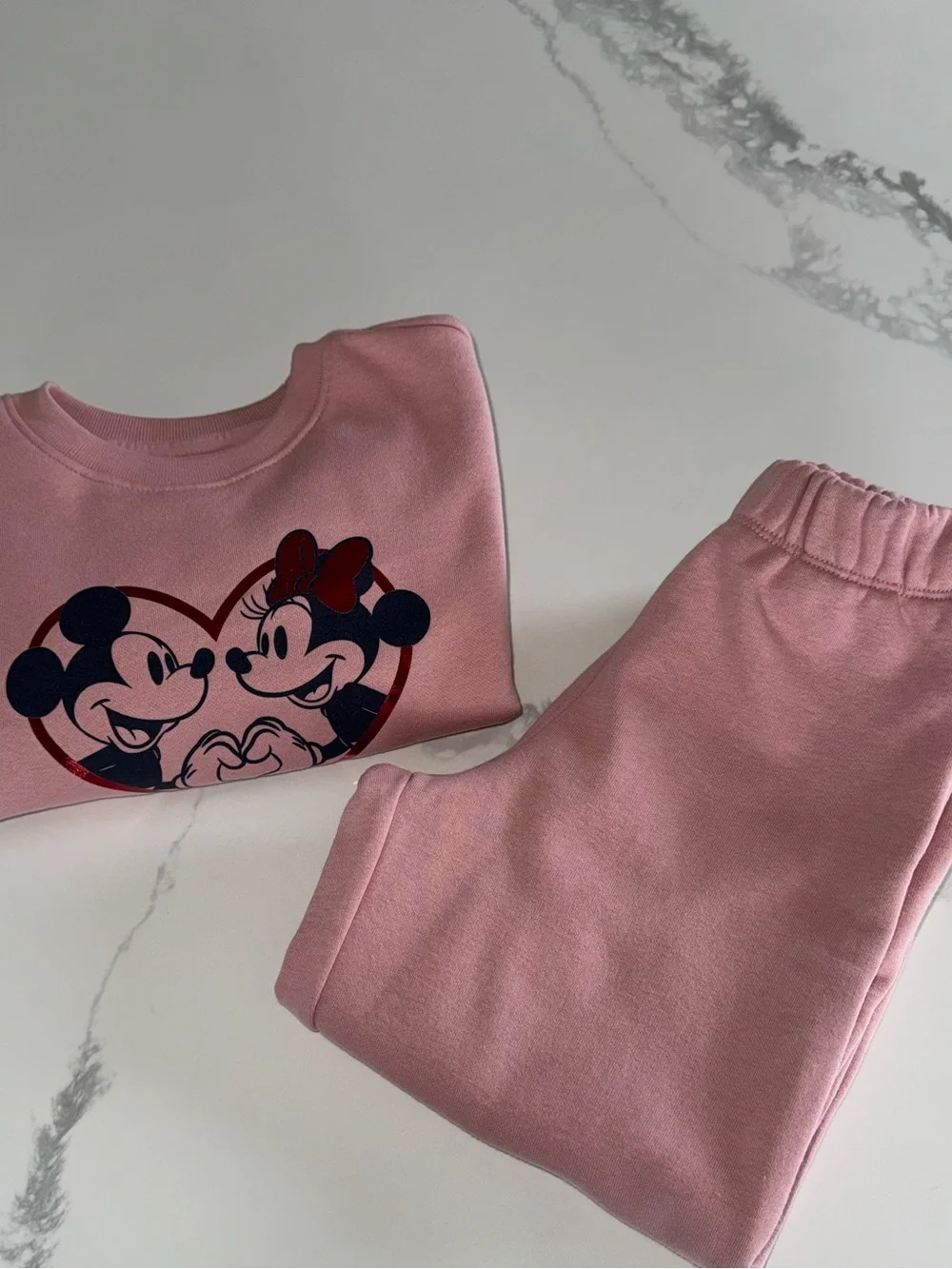 GAP Disney Toddler Girls Mickey & Minnie Mouse Sweatshirt and Joggers Outfit 2T
